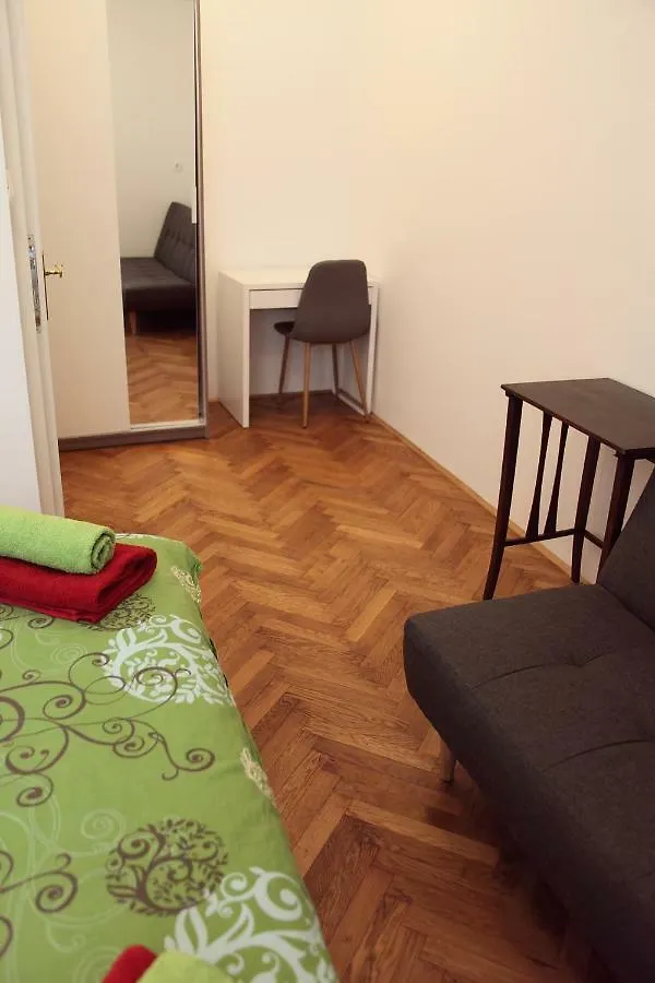 Writer'S Place Hotel Ljubljana 2*,